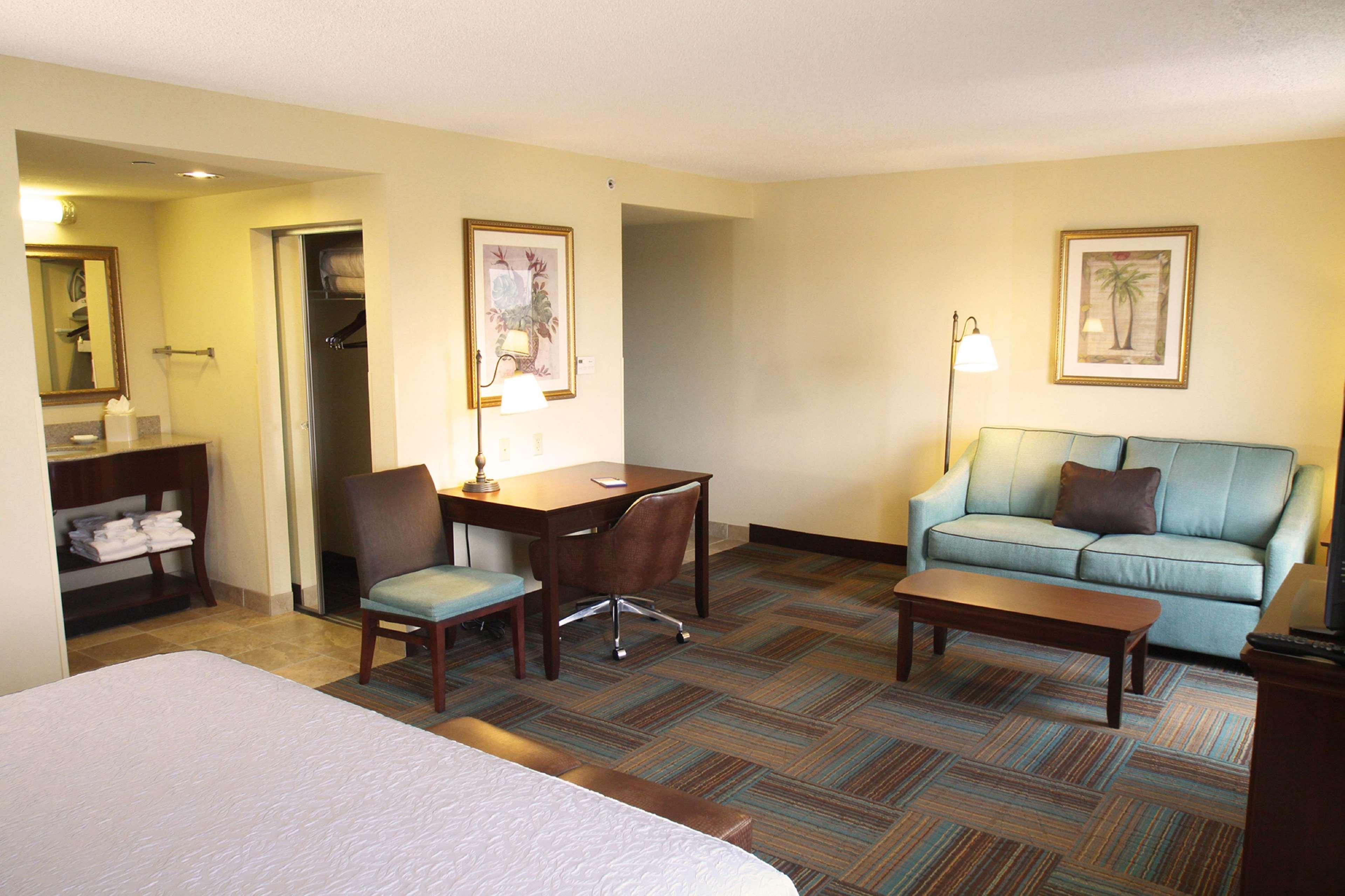 Hampton Inn & Suites Fort Myers-Colonial Boulevard Eksteriør bilde