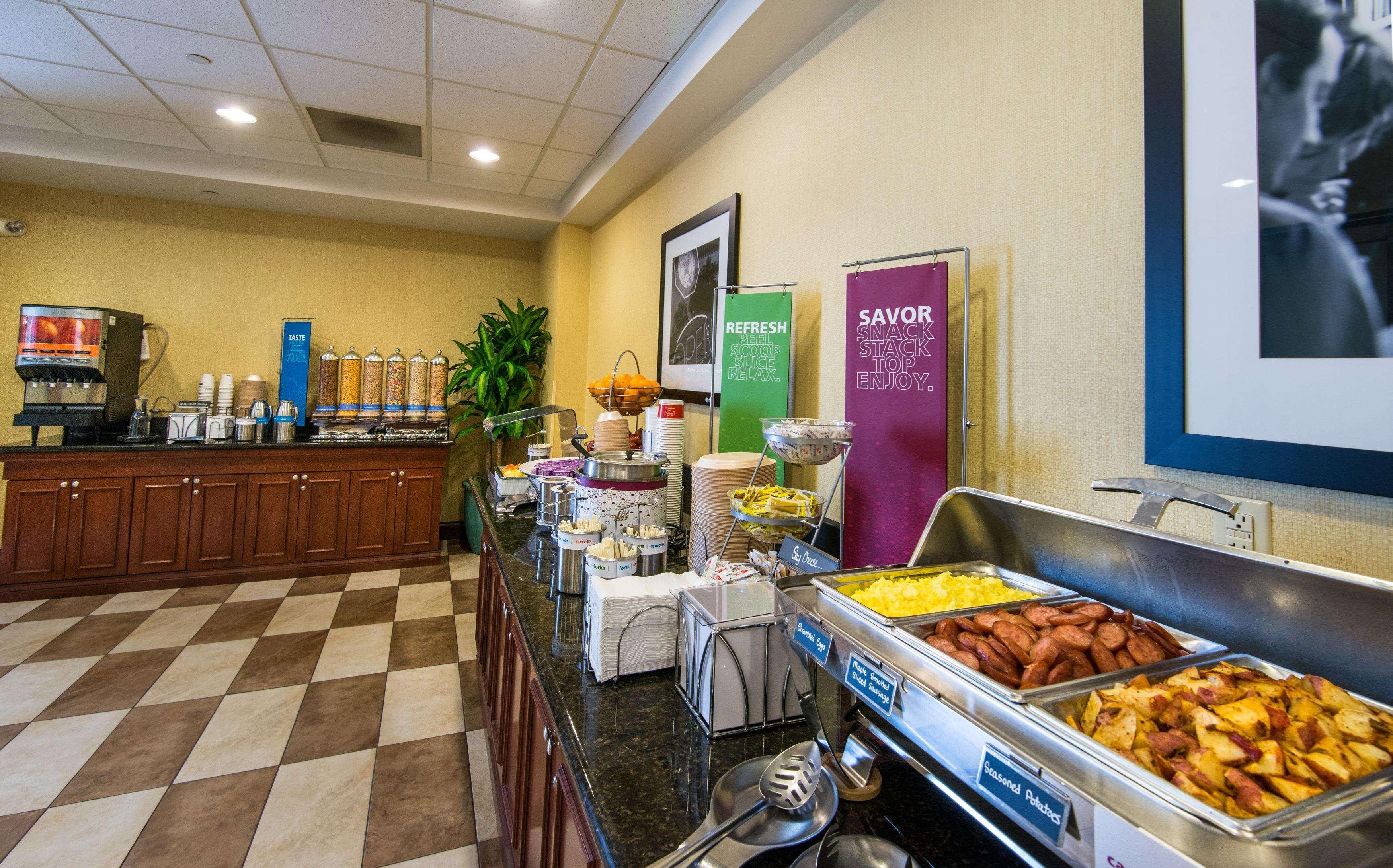 Hampton Inn & Suites Fort Myers-Colonial Boulevard Eksteriør bilde