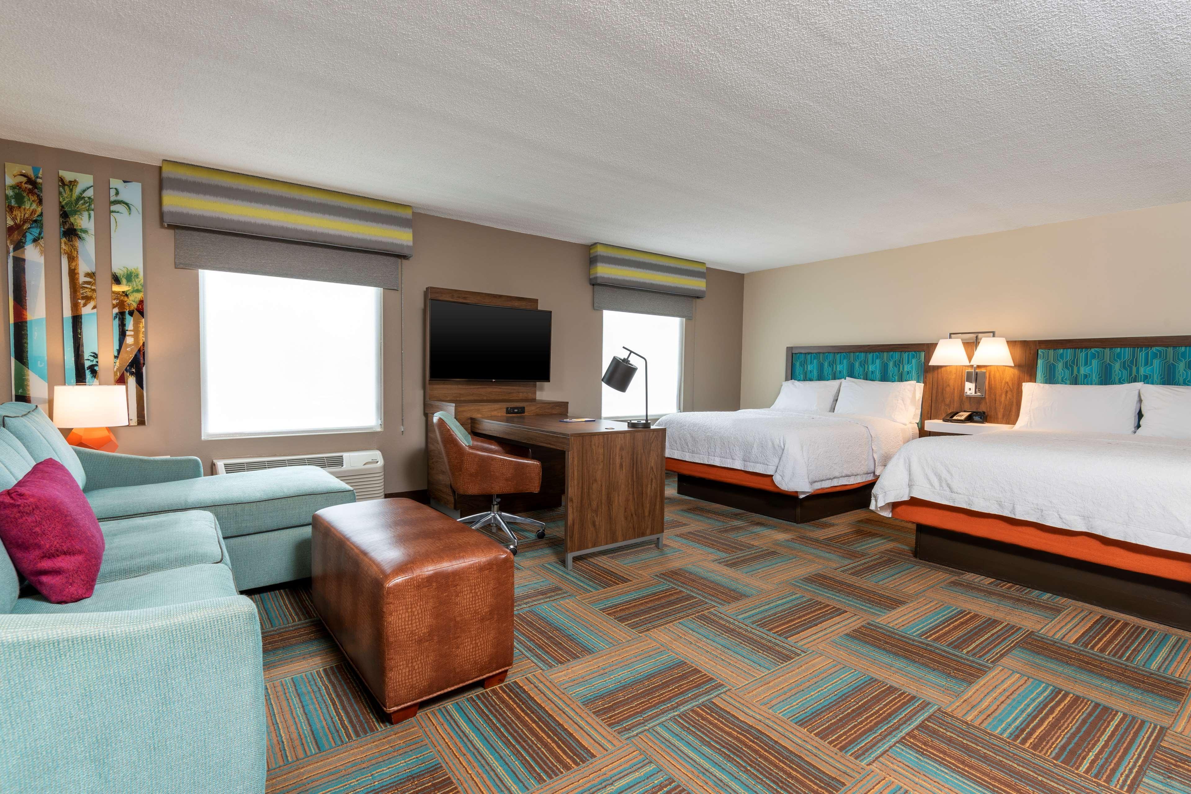 Hampton Inn & Suites Fort Myers-Colonial Boulevard Eksteriør bilde