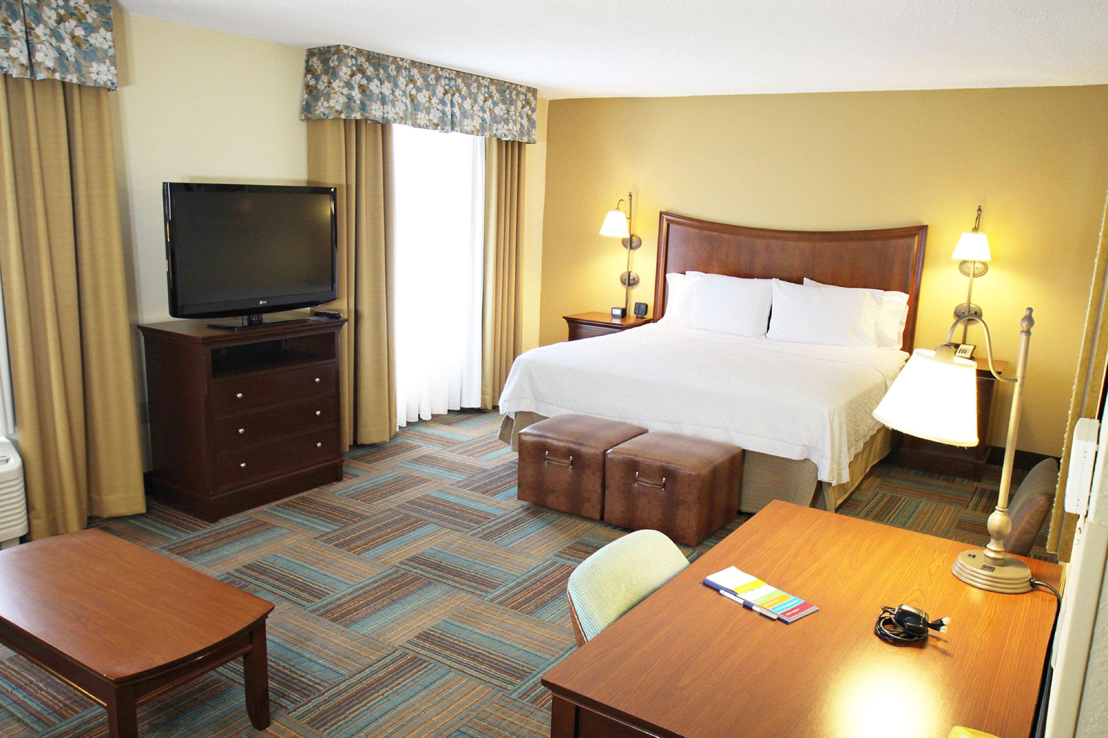 Hampton Inn & Suites Fort Myers-Colonial Boulevard Eksteriør bilde