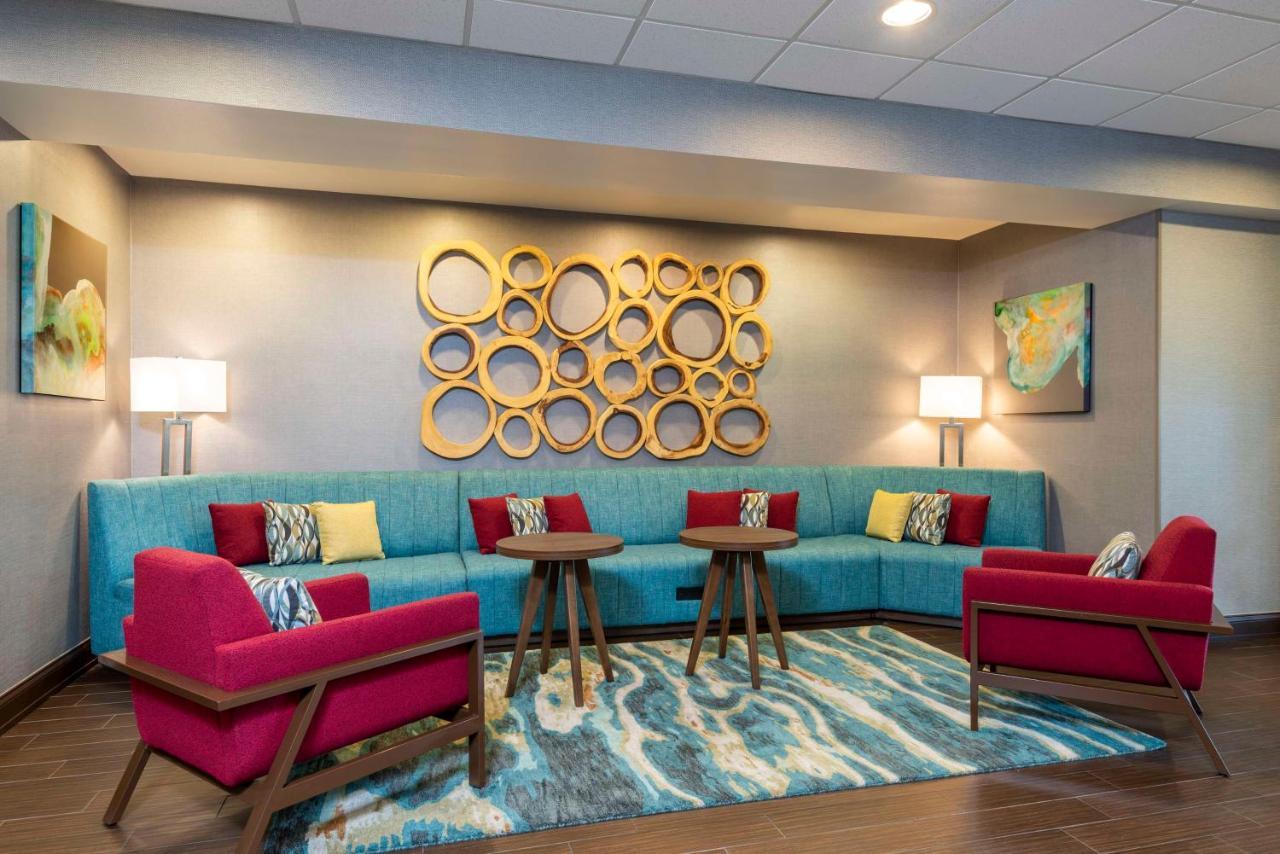 Hampton Inn & Suites Fort Myers-Colonial Boulevard Eksteriør bilde